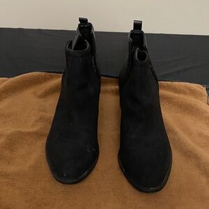 Diba Classic Black Ankle Booties